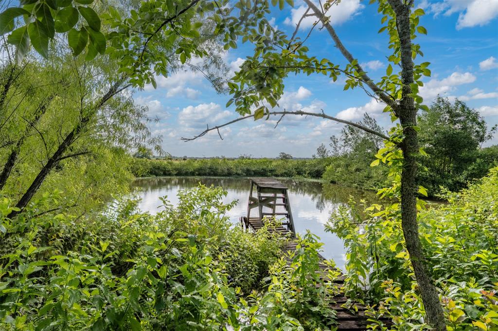 9253 Us Highway 271 Property Photo 1