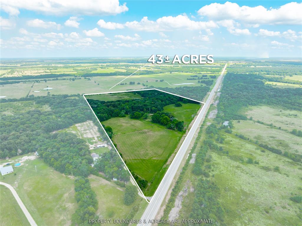 9253 Us Highway 271 Property Photo 1