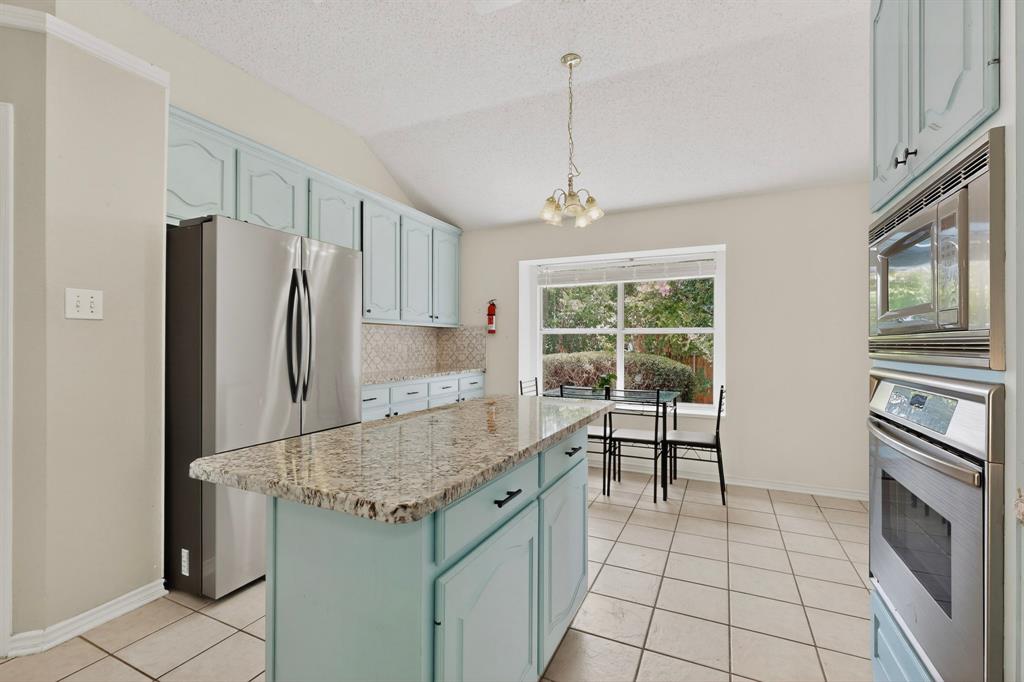 320 Elizabeth Trail Property Photo 15