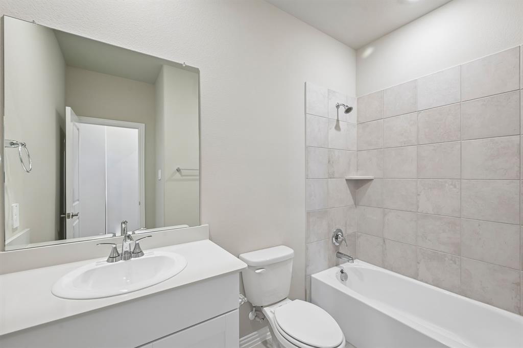 3022 O Pines Drive Property Photo 14
