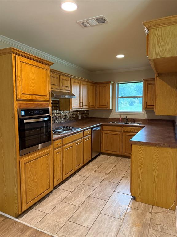 1315 Willow Creek Drive Property Photo 15