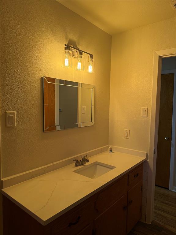 1315 Willow Creek Drive Property Photo 22