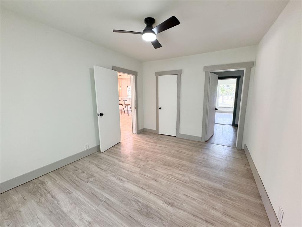 1402 Avenue A Property Photo 25