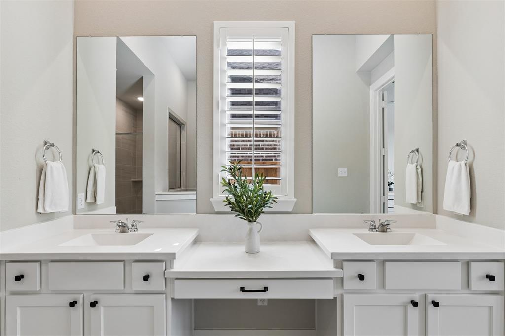 1104 Bluestem Drive Property Photo 11