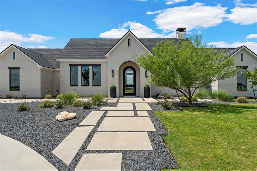 417 Willow Moon Ranch Road Property Photo 1