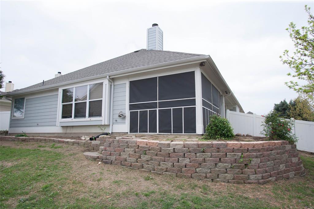 2406 Hillside Drive Property Photo 13