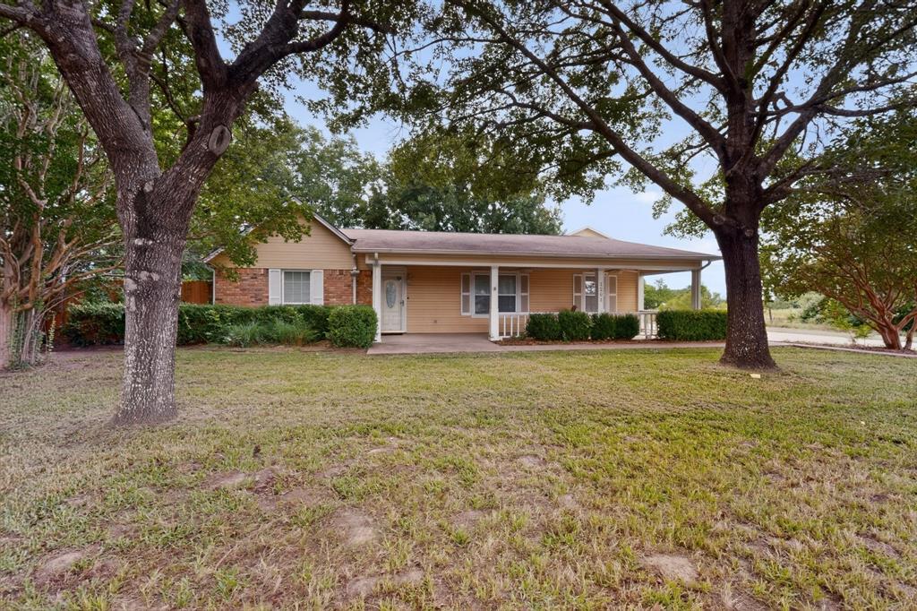 1261 State Highway 110 Property Photo 1