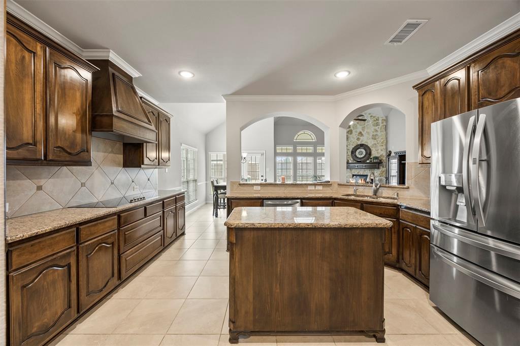 1515 Spring Hill Drive Property Photo 11