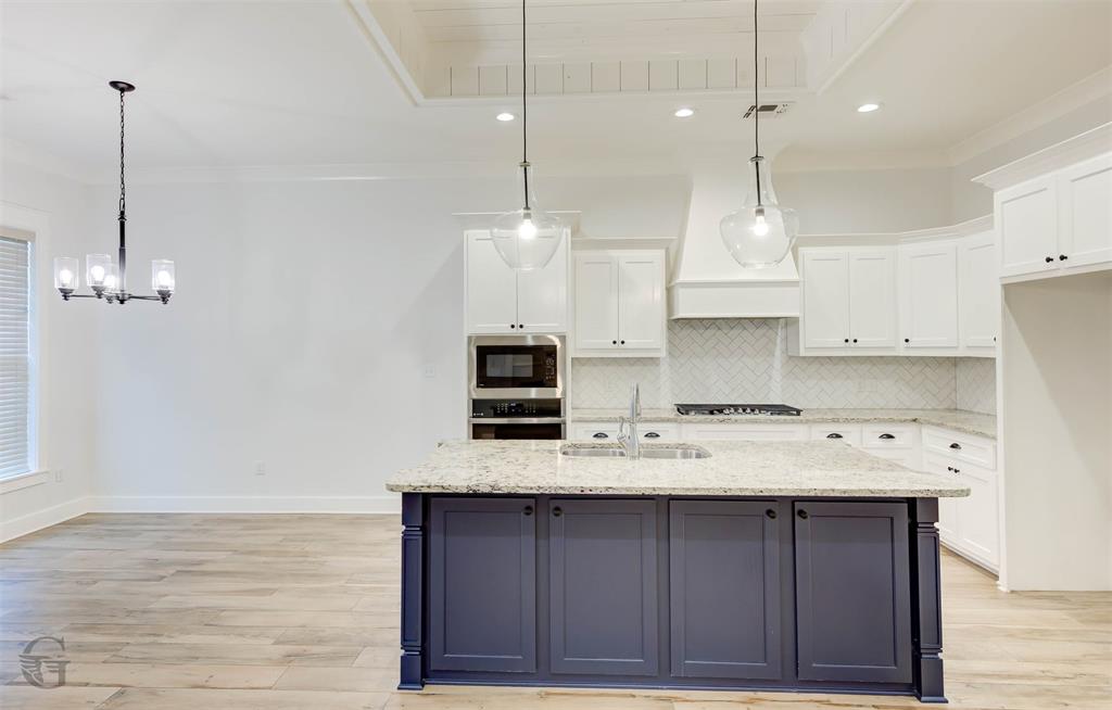 605 Meridian Way Property Photo 8