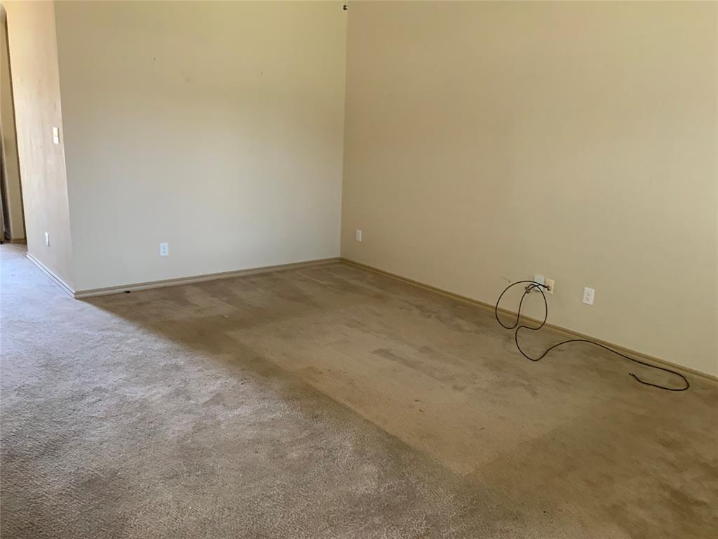 2122 Fair Weather Drive Property Photo 3