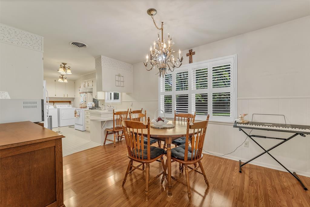 1325 Royal Oaks Drive Property Photo 14