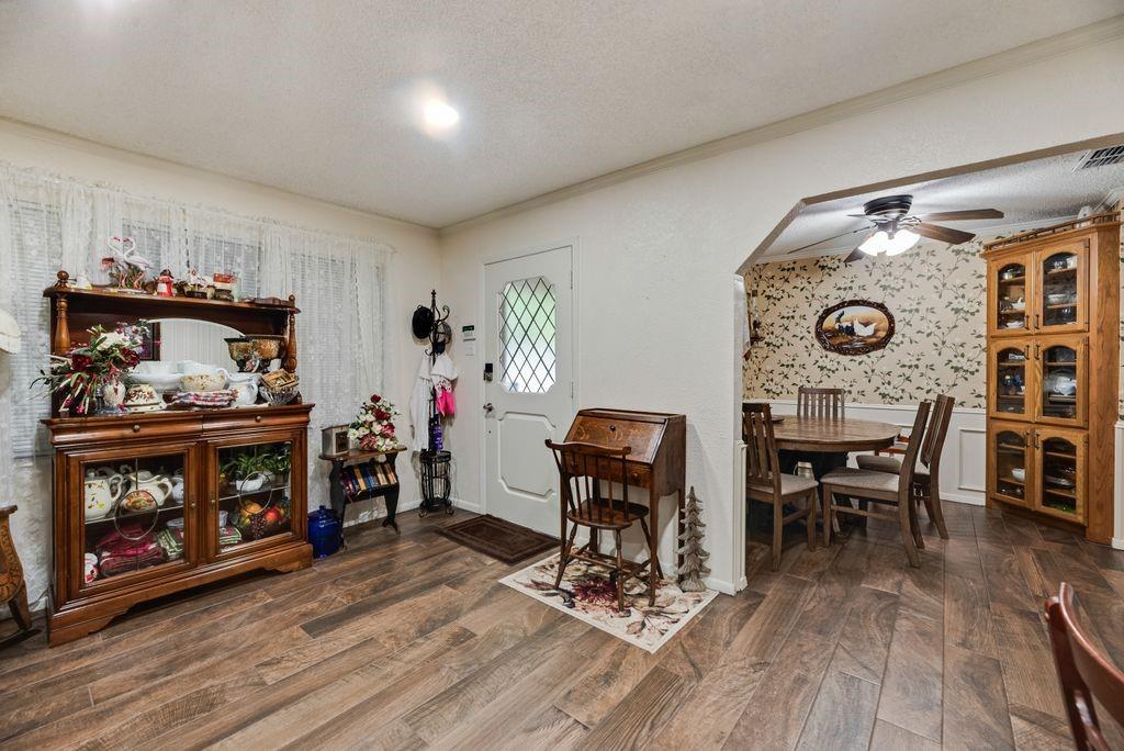 12704 Garden Grove Drive Property Photo 7