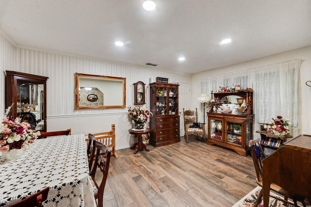 12704 Garden Grove Drive Property Photo 8