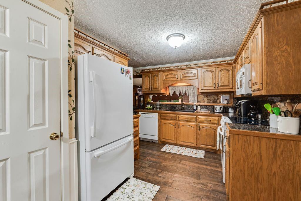 12704 Garden Grove Drive Property Photo 13