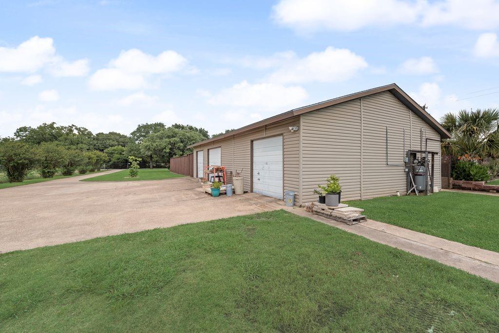 12704 Garden Grove Drive Property Photo 32