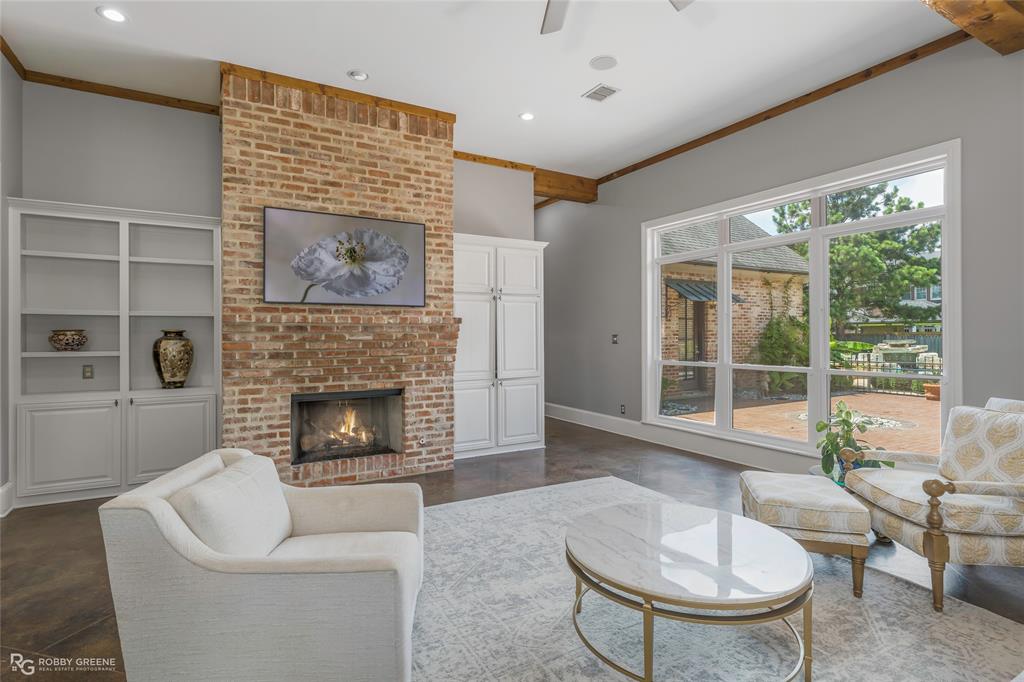 10940 Belle Cour Way Property Photo 10