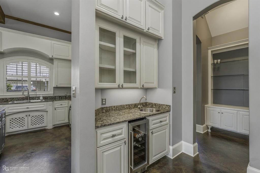 10940 Belle Cour Way Property Photo 16
