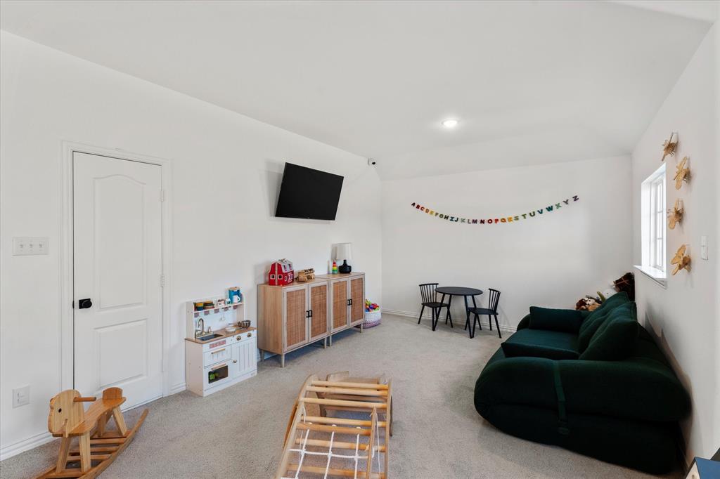 17009 Flagstone Drive Property Photo 22