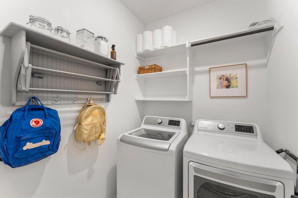 17009 Flagstone Drive Property Photo 32