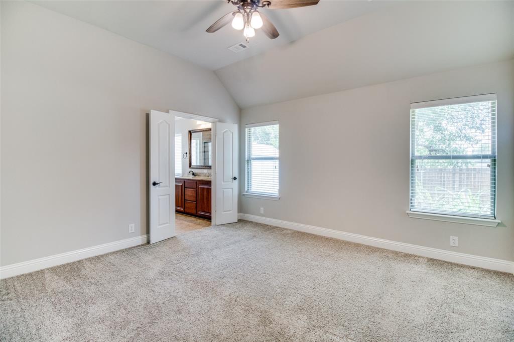 4619 Amesbury Property Photo 11