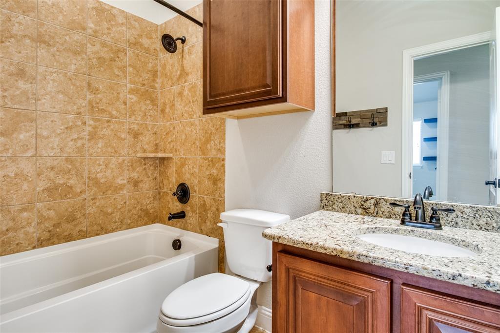 4619 Amesbury Property Photo 13