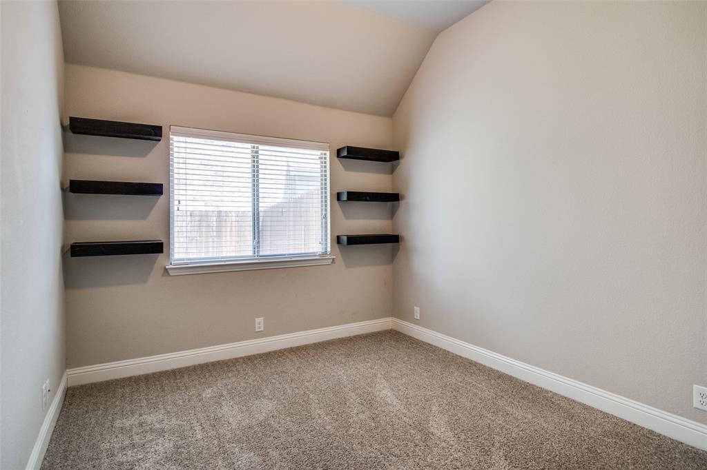 4619 Amesbury Property Photo 15