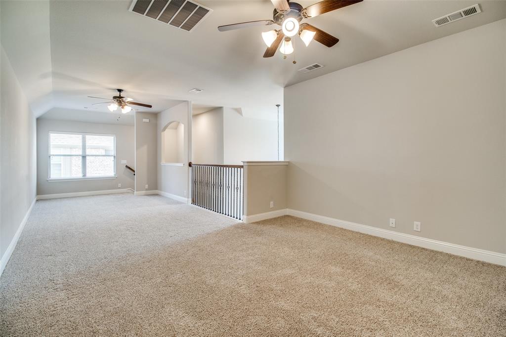 4619 Amesbury Property Photo 20