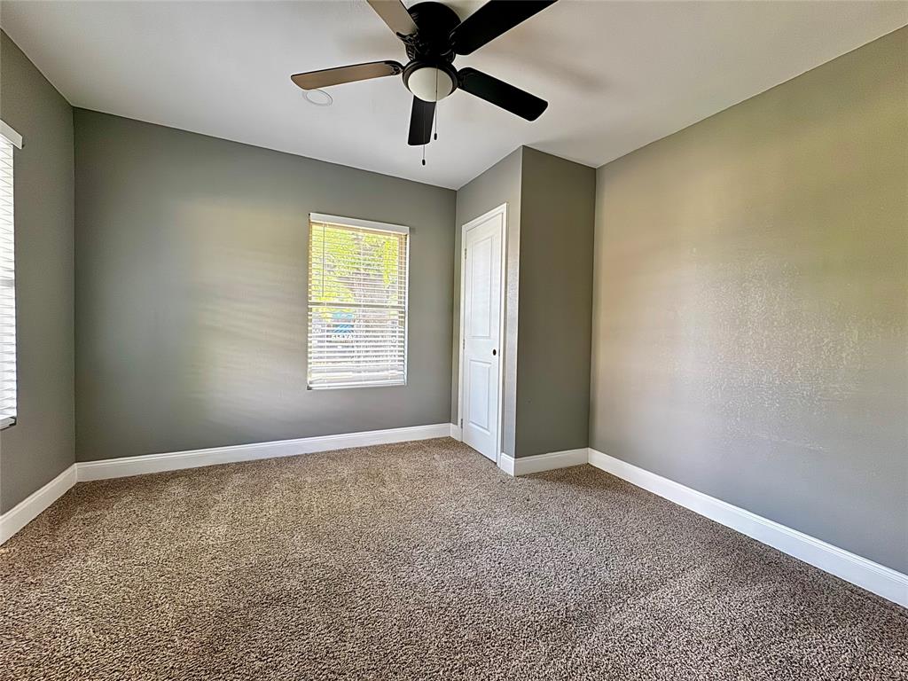 385 Main Street Property Photo 13