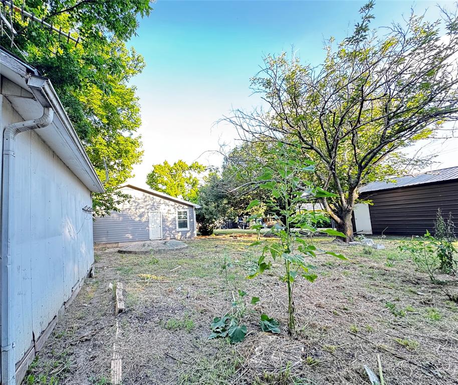 385 Main Street Property Photo 22