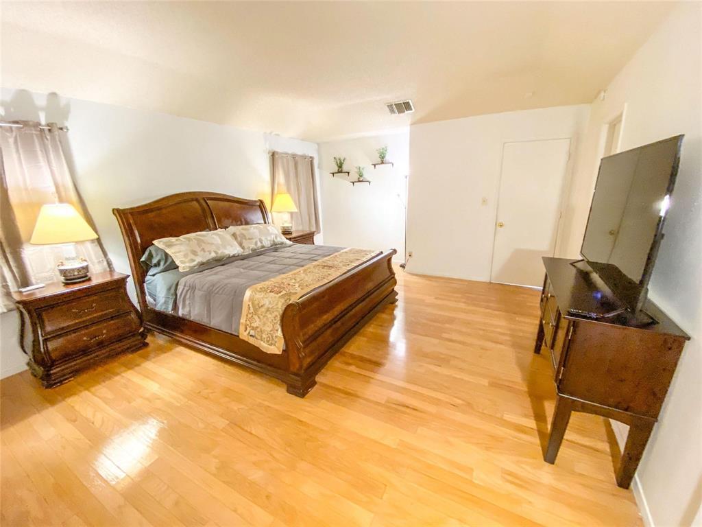 4250 Claremont Drive Property Photo 10