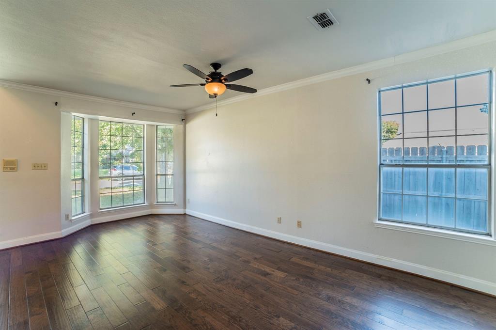 1240 Trinity Drive Property Photo 5
