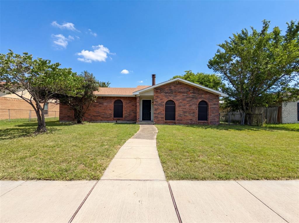 1906 Stockton Trail Property Photo 1