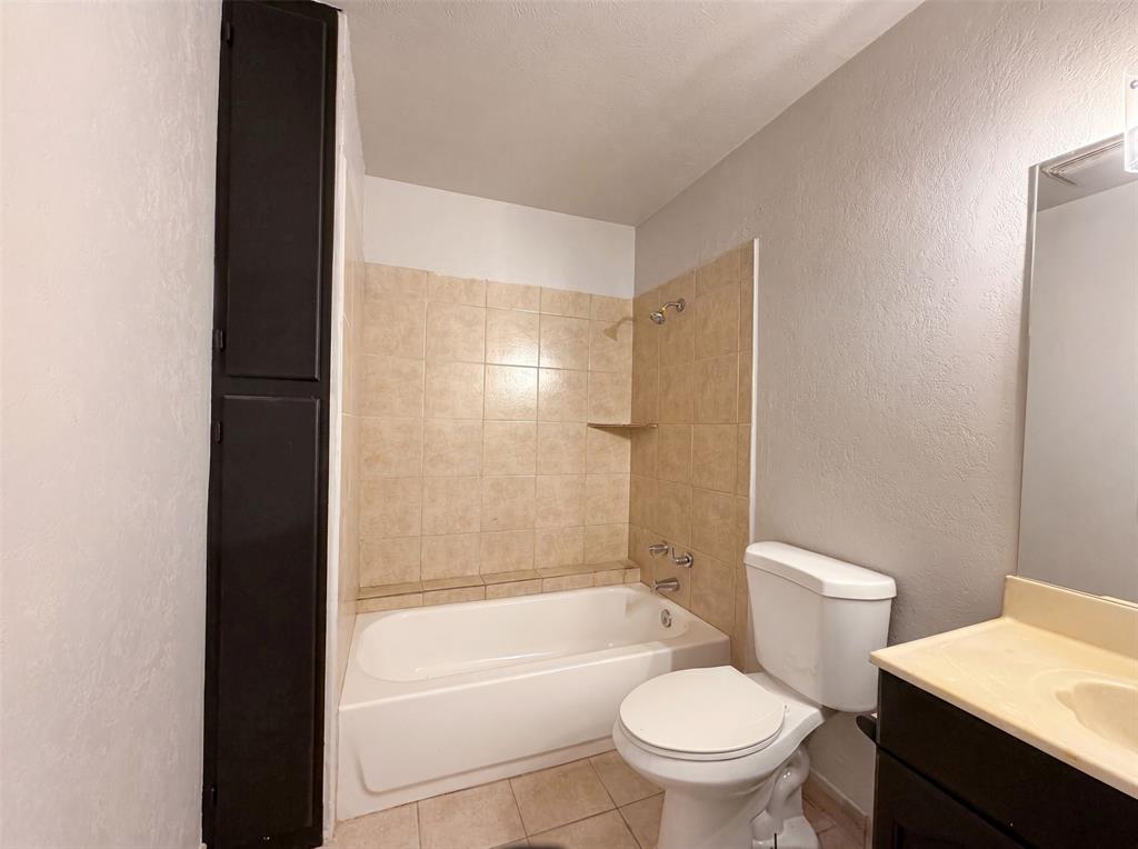 1906 Stockton Trail Property Photo 14