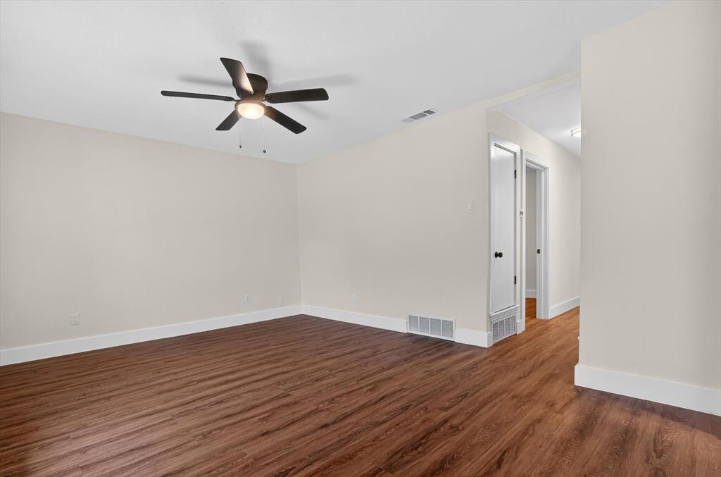 12415 Kleberg Road Property Photo 13