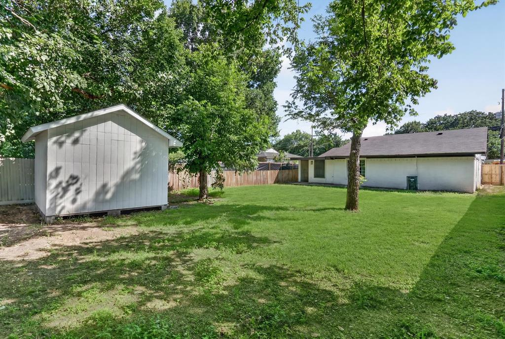 12415 Kleberg Road Property Photo 23