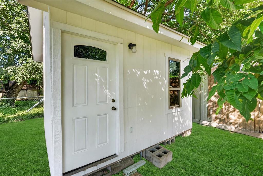 12415 Kleberg Road Property Photo 24