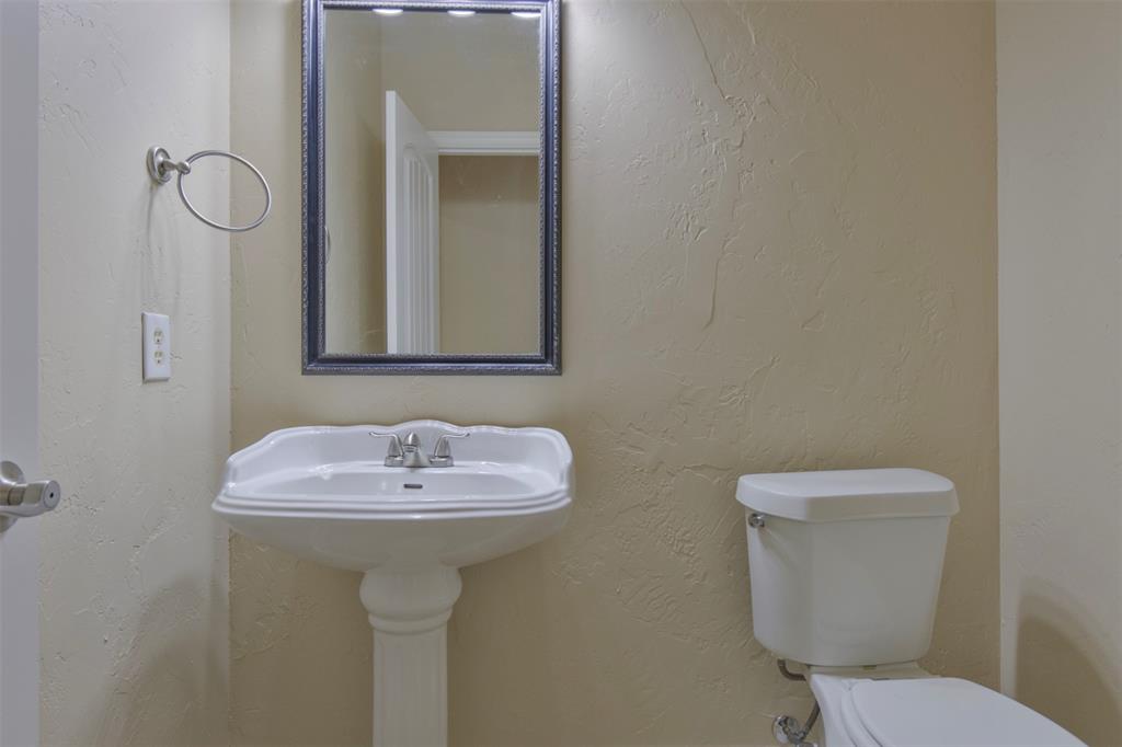 3223 Bainbridge Lane Property Photo 15