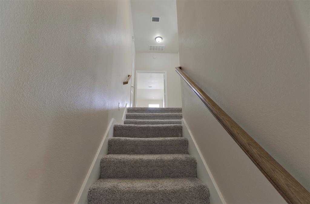 3223 Bainbridge Lane Property Photo 26