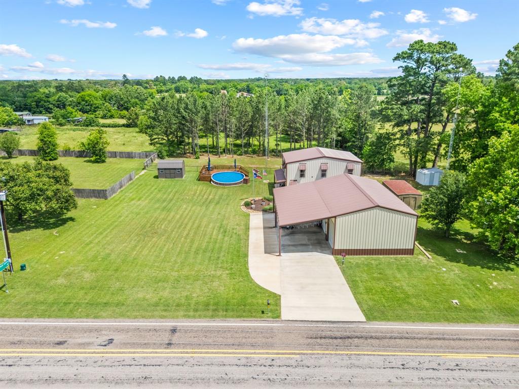 8910 Fm 779 Property Photo 1