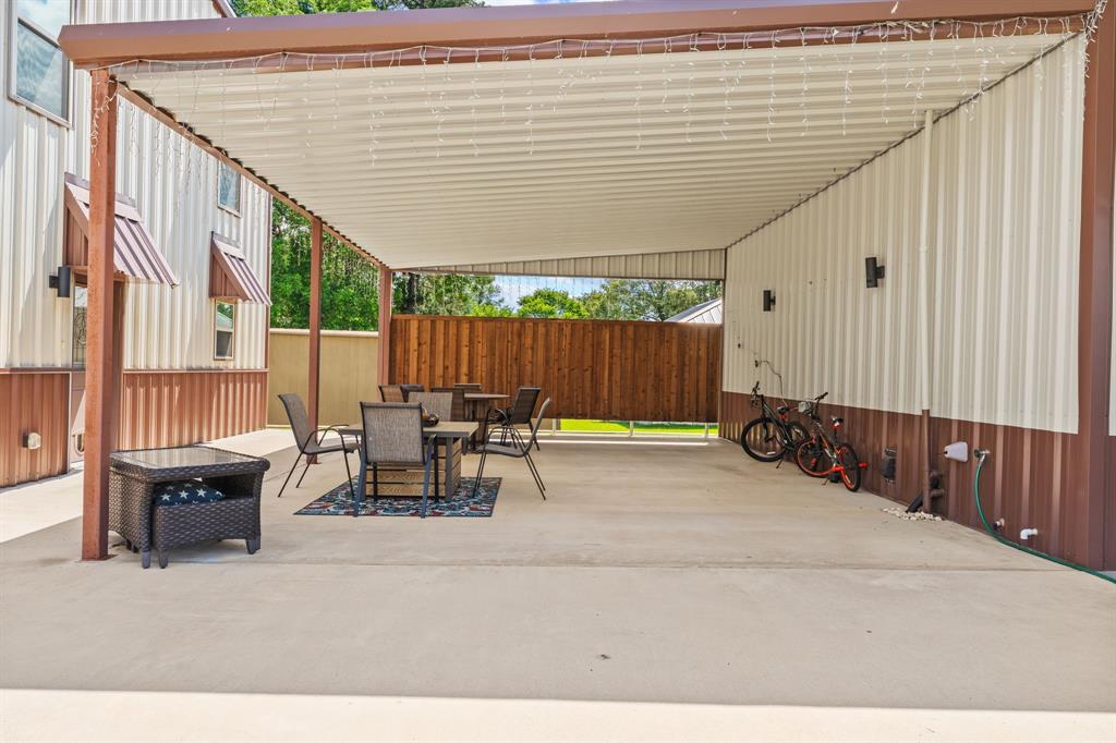 8910 Fm 779 Property Photo 24