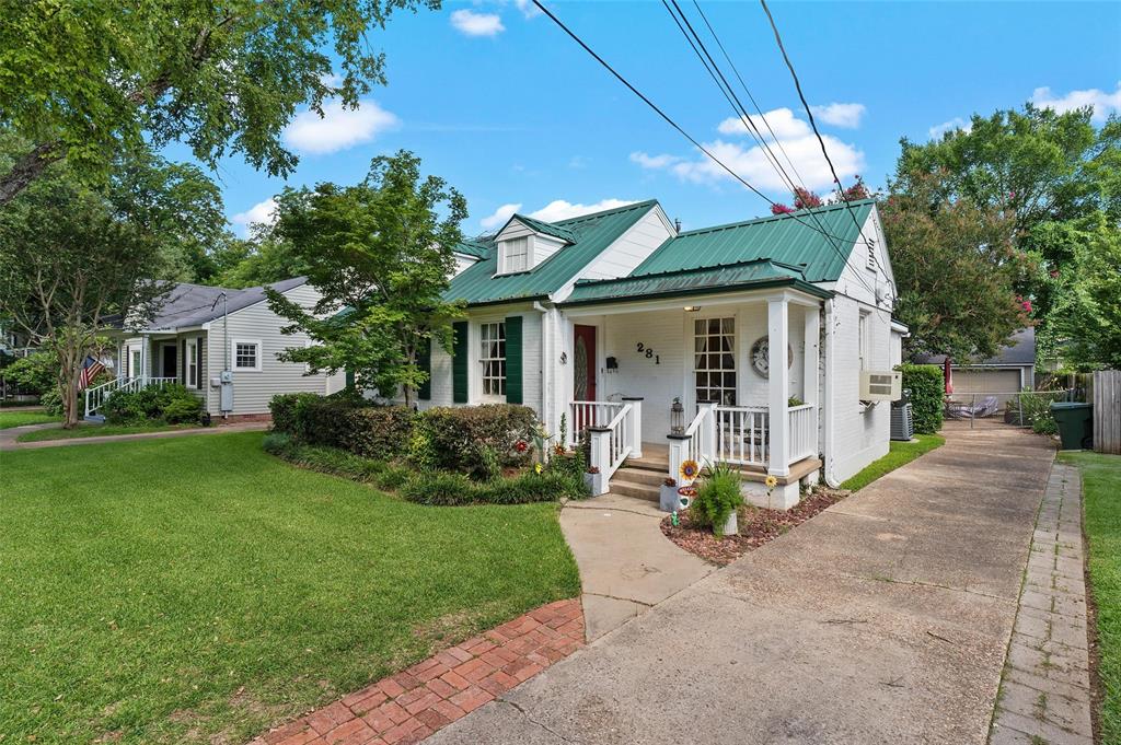 281 Carrollton Property Photo 8