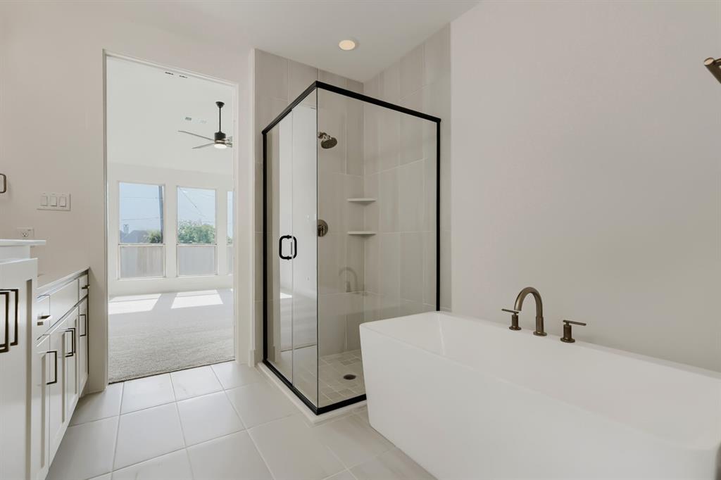 189 Enclave Drive Property Photo 15