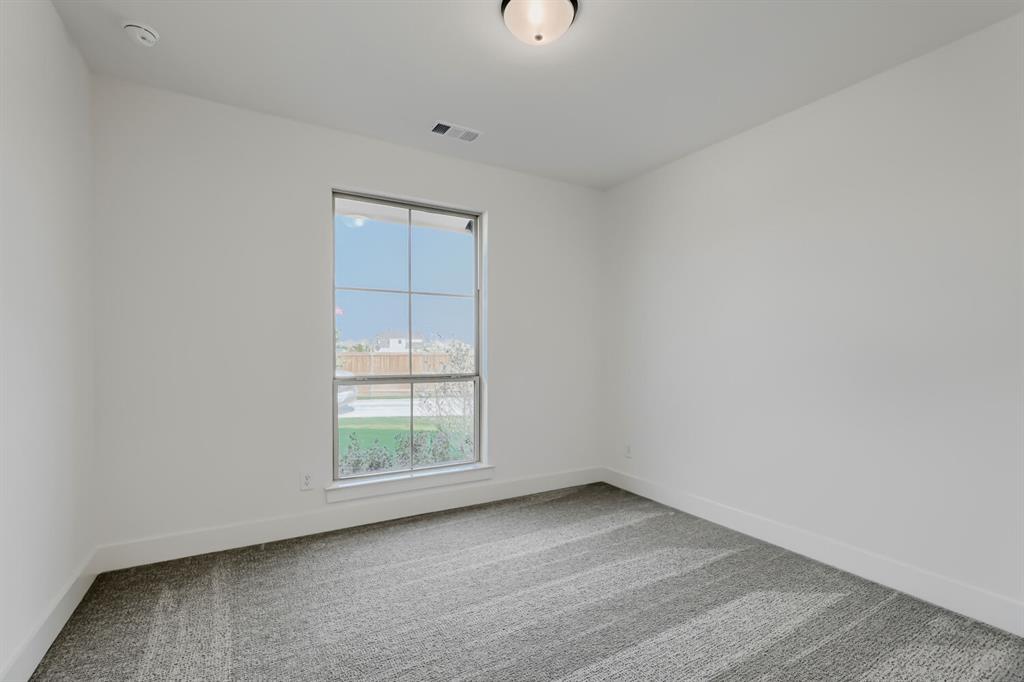 189 Enclave Drive Property Photo 16