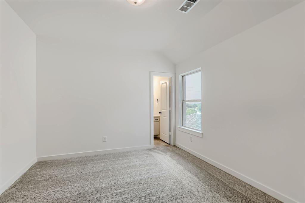189 Enclave Drive Property Photo 18
