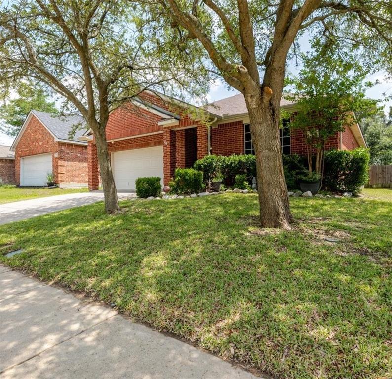7234 Summit Parc Drive Property Photo 1