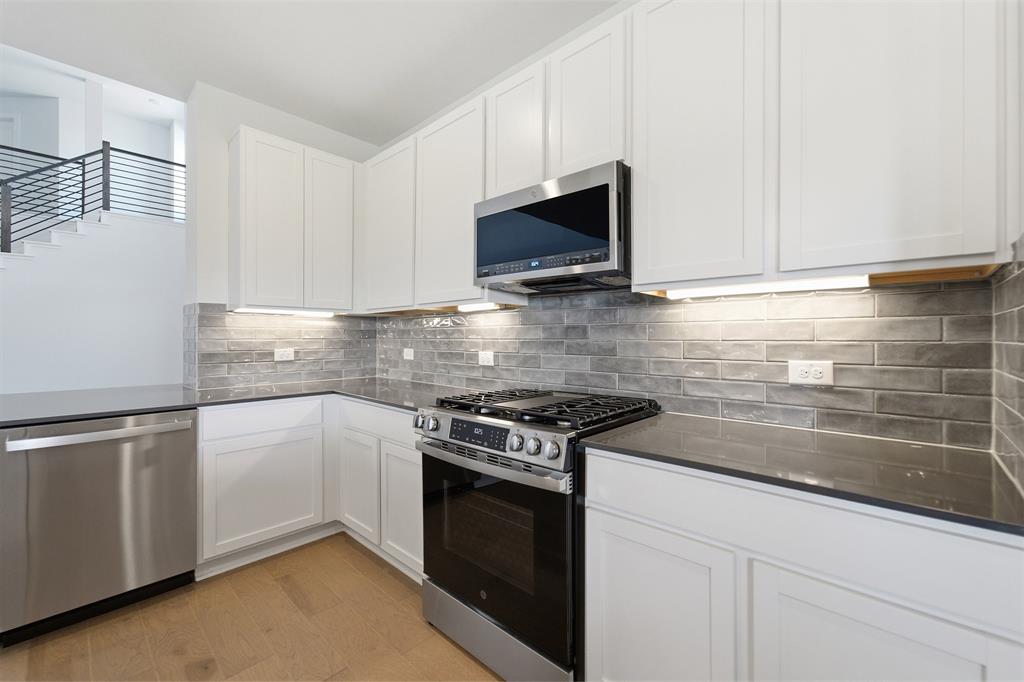 3008 Merrick Drive Property Photo 17