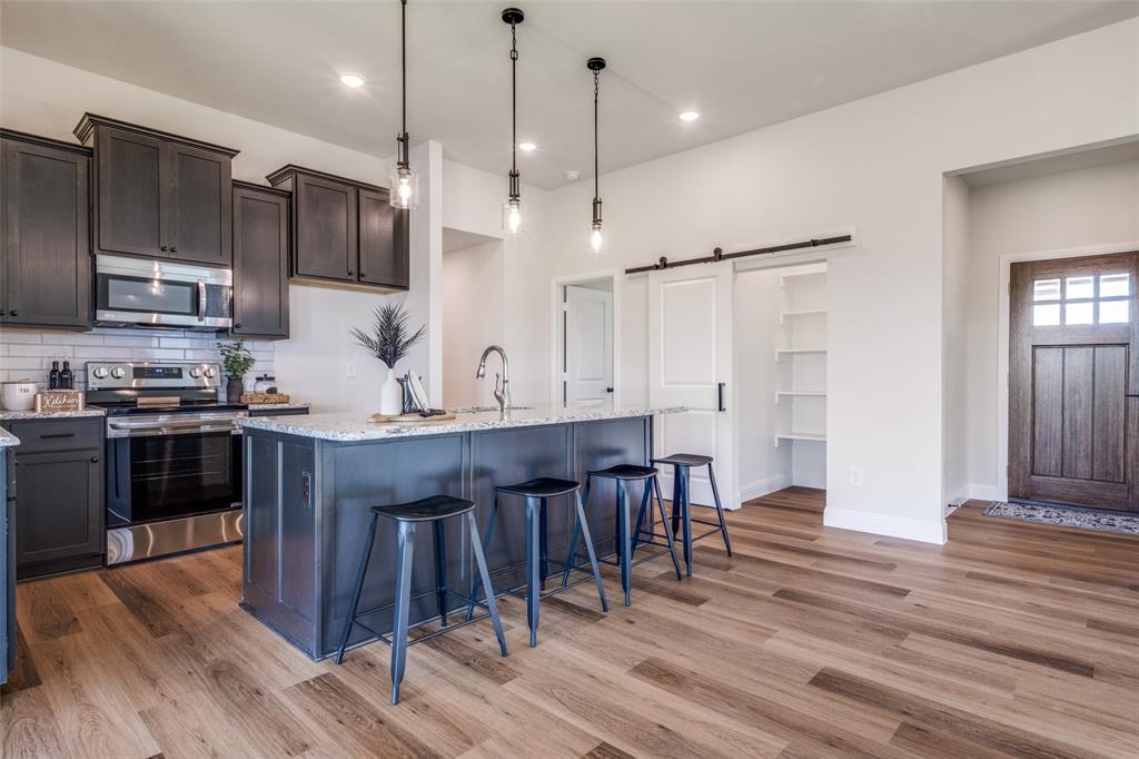 200 Clay Ranch Property Photo 10
