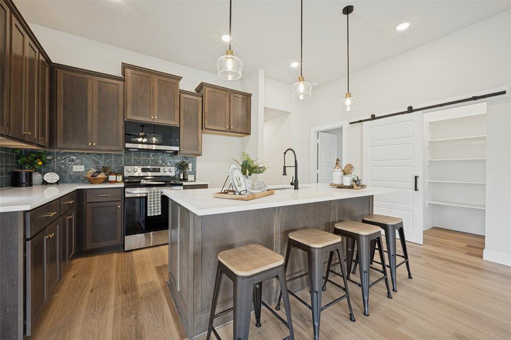 200 Clay Ranch Property Photo 12