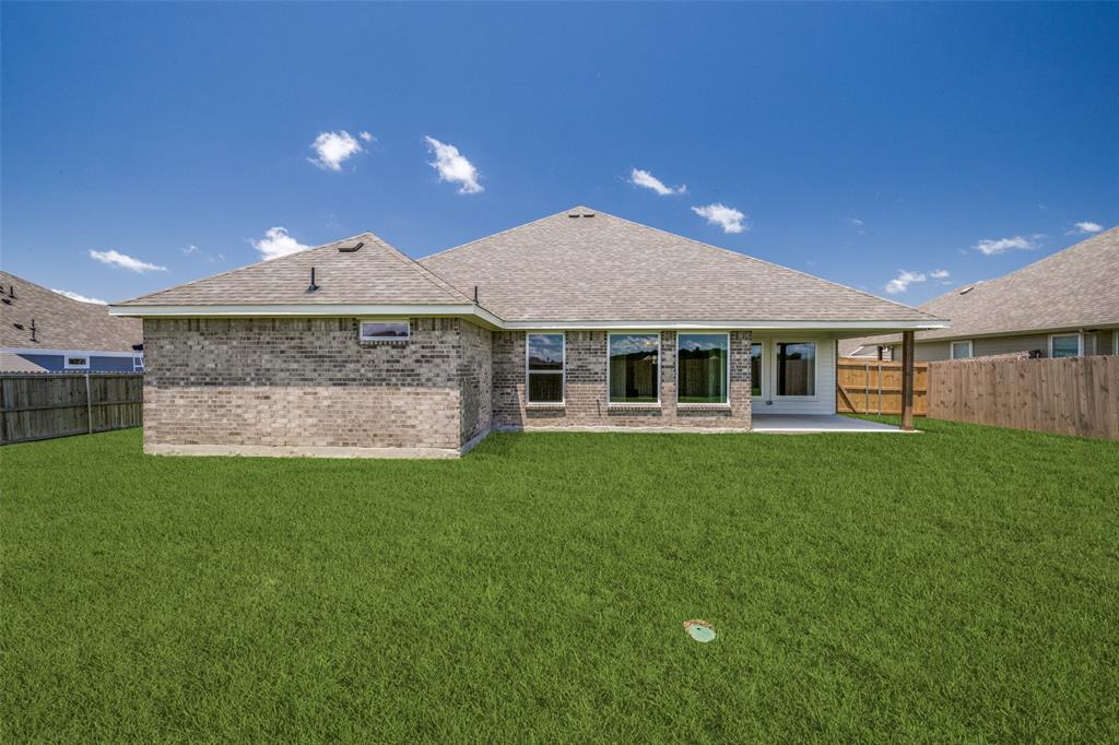 200 Clay Ranch Property Photo 23