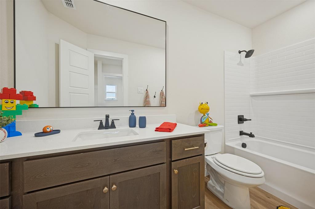 200 Clay Ranch Property Photo 23